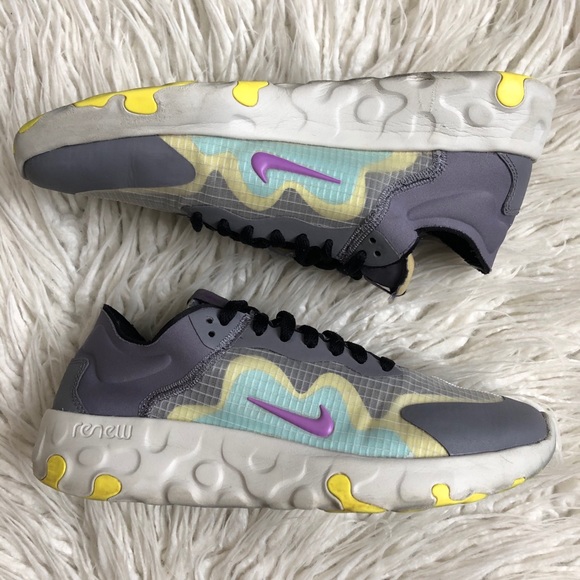 Nike Renew Lucent Air Max Gravitation Sneakers - Picture 2 of 9